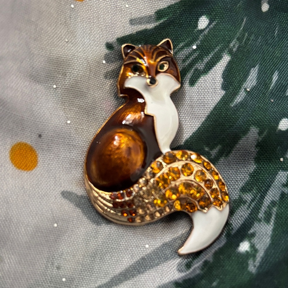 Brown and Gold Fox Brooch/ Pendant